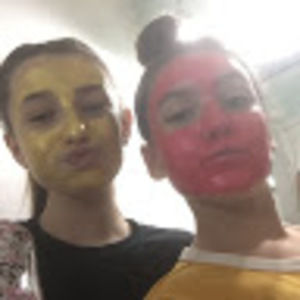 Meet your Posher, Gia